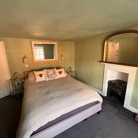 Sweet & Cosy 10 Bridewell Cottage With Parking Available Upon Request Bury St. Edmunds Luaran gambar