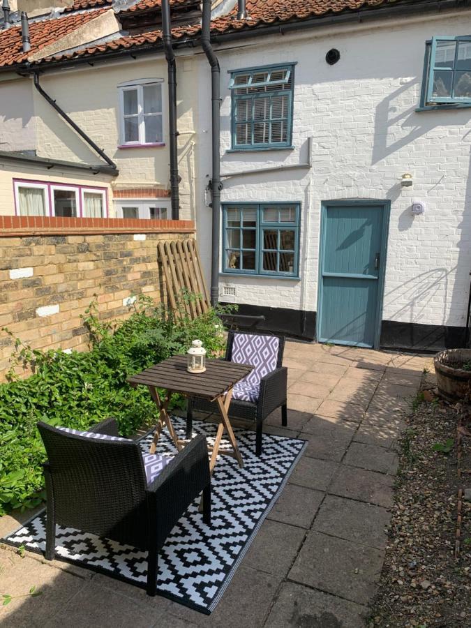 Sweet & Cosy 10 Bridewell Cottage With Parking Available Upon Request Bury St. Edmunds Luaran gambar