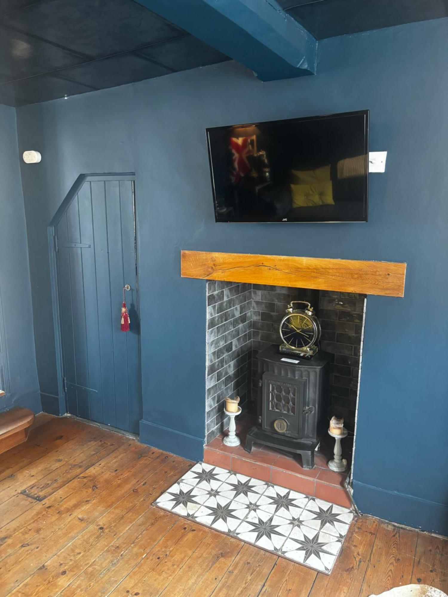 Sweet & Cosy 10 Bridewell Cottage With Parking Available Upon Request Bury St. Edmunds Luaran gambar