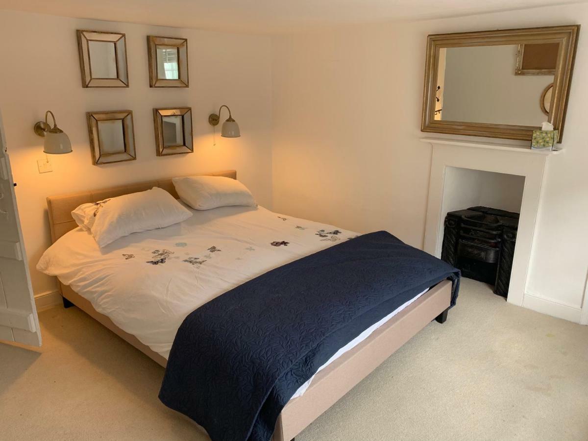Sweet & Cosy 10 Bridewell Cottage With Parking Available Upon Request Bury St. Edmunds Luaran gambar