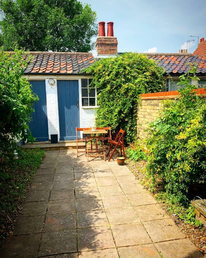 Sweet & Cosy 10 Bridewell Cottage With Parking Available Upon Request Bury St. Edmunds Luaran gambar