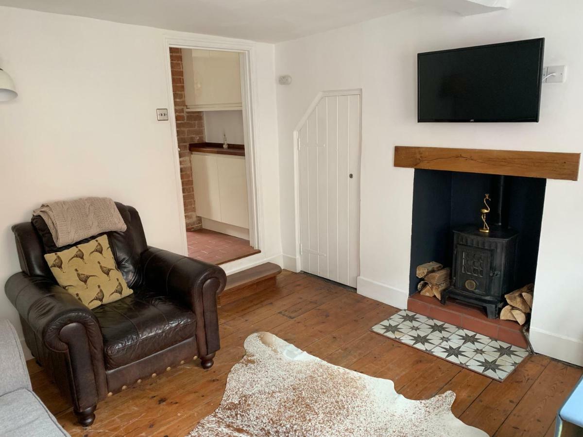 Sweet & Cosy 10 Bridewell Cottage With Parking Available Upon Request Bury St. Edmunds Luaran gambar